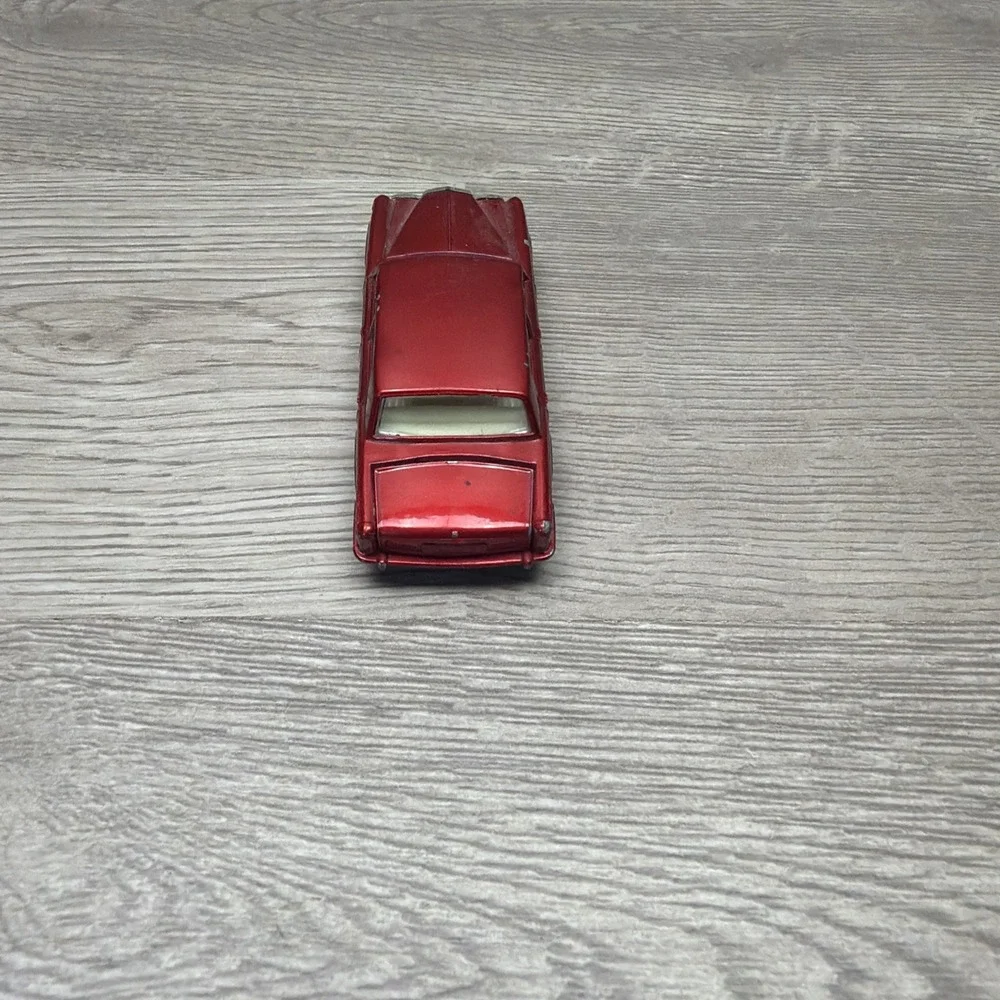VTG Matchbox By Lesney Rolls Royce Silver Shadow #24, #18 1969 Field Car Lot